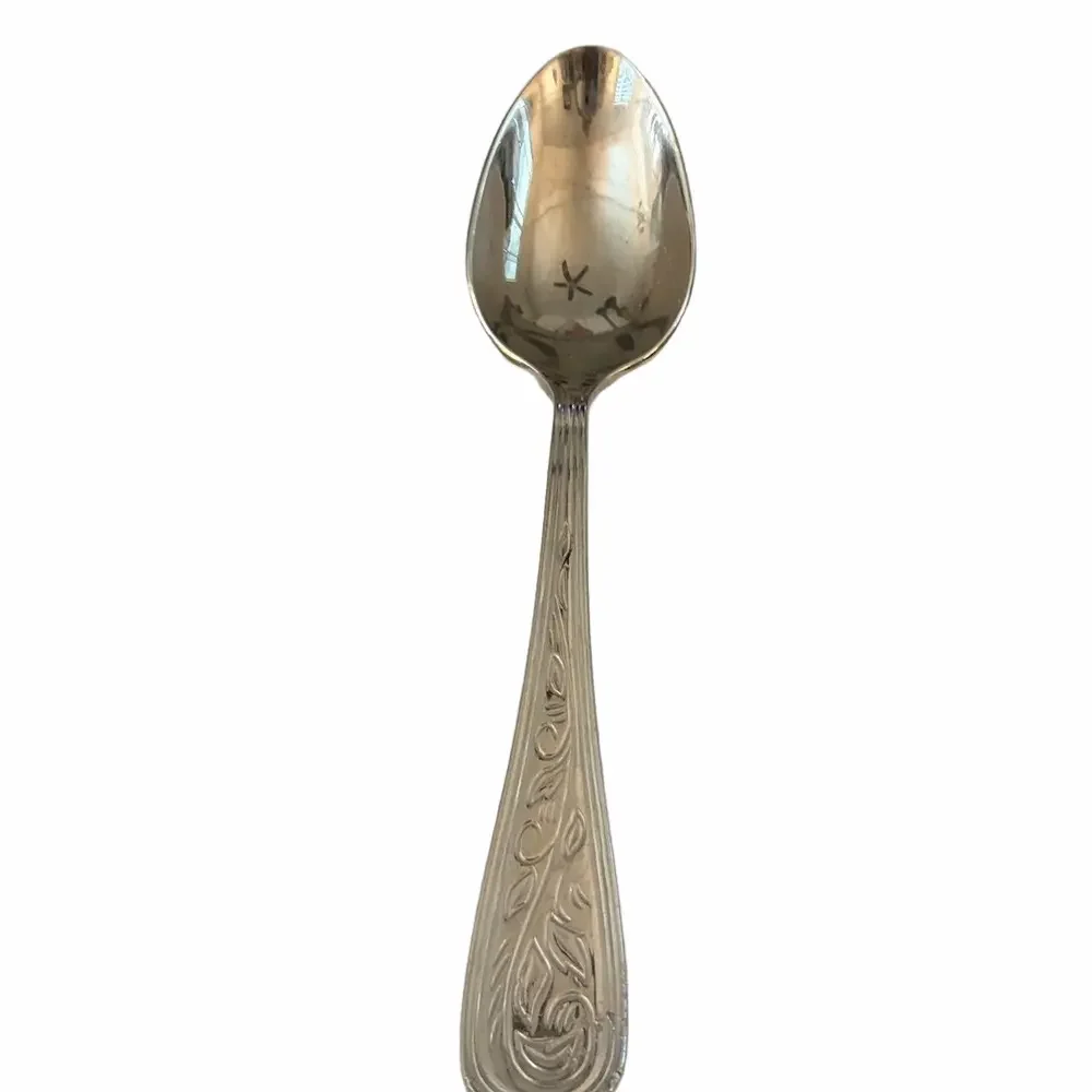 Ralph Lauren 4 set Replacement cutlery stainless Romance pattern pre owned.